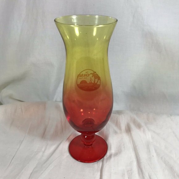 Oasis Lake Travis Hurricane Cocktail Glass Austin - Picture 3 of 8